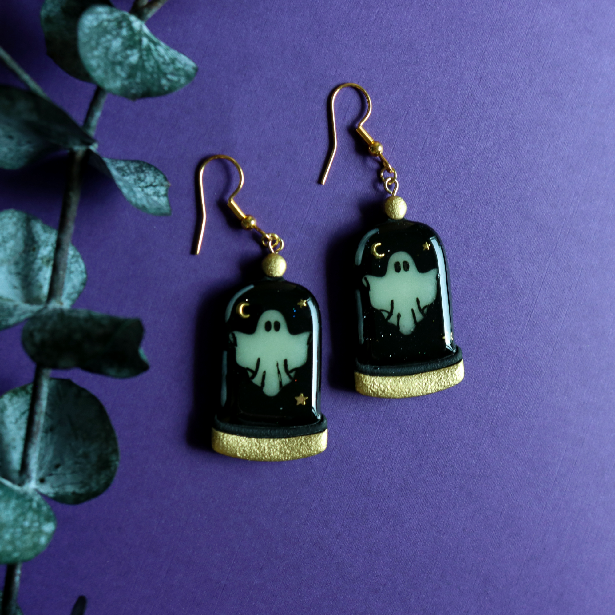 Glow in the Dark Ghosts In A Jar